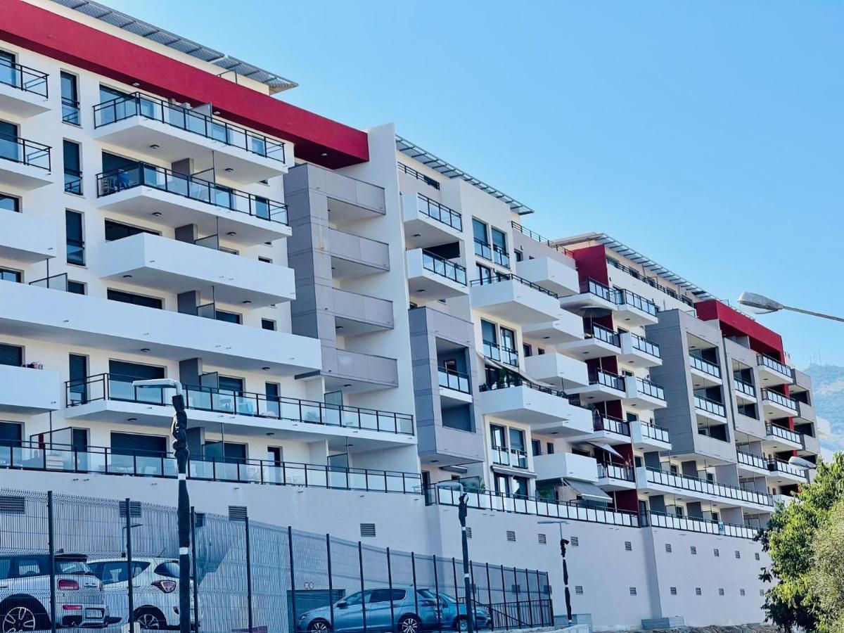 Ajaccio T2 Grand Standing Neuf - Centre Ville Et Plages - 4 Personnes - Parking Prive Bagian luar foto